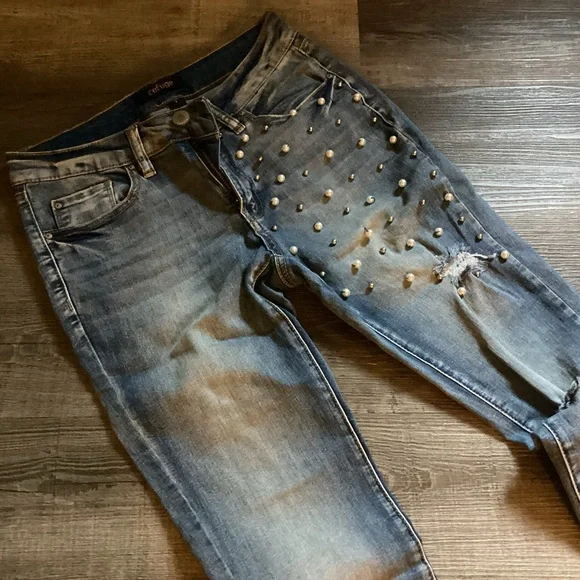 Pearl Accented Blue Jeans - Picture 1 of 8